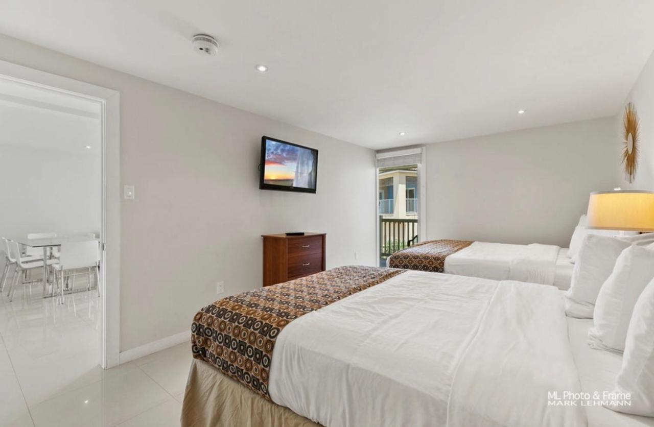 Ocean Breeze Retreat 2Bed 2Bath, Heated Pool! Apartment South Padre Island Exterior photo